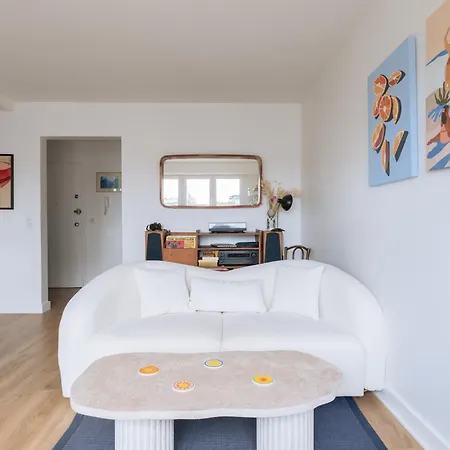 Beautiful Apart For 2 In Les Buttes Chaumont Apartament *